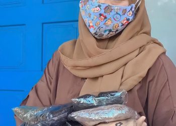 Kuliah Daring, Mahasiswi Ini Manfaatkan Waktu Dengan Berjualan Online