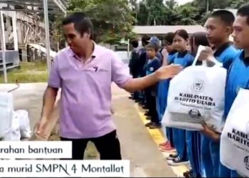 Program Bantuan SIP Pintar Resmi Diserahkan