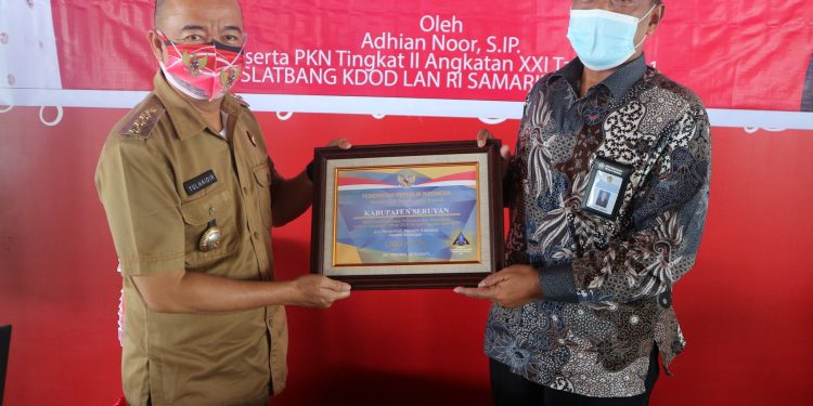 Pemkab Seruyan Terima Penghargaan Dari Menteri Keuangan RI