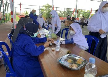 Vaksin Jadi Syarat Masuk Sekolah, Pelajar Semangat Ikuti Vaksinasi Massal