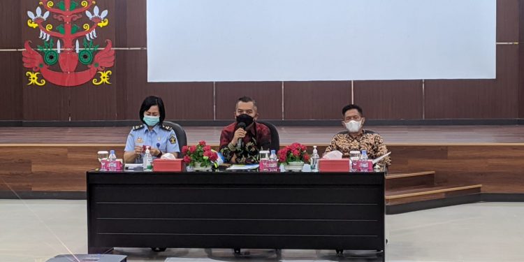 Naskah Akademik Tiga Buah Raperda Dipapar Di Kemenkumham