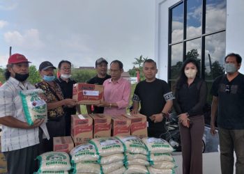 DPD PDI Perjuangan Kalteng Salurkan Bantuan Untuk Korban Banjir