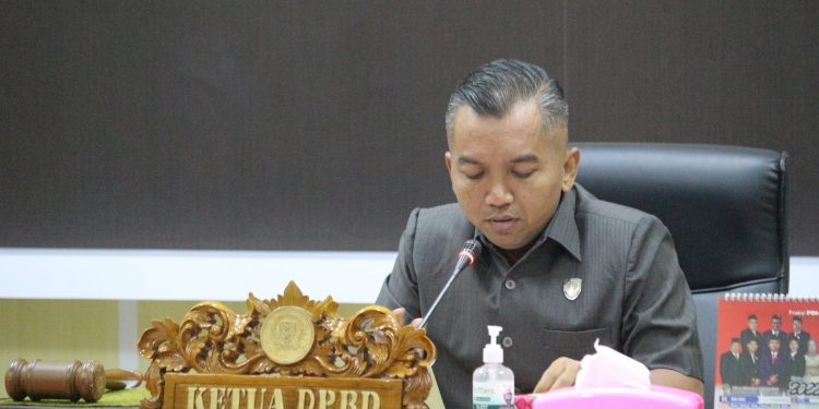 Dorong Pelapasan Status Lahan KHP Desa Sungai Perlu