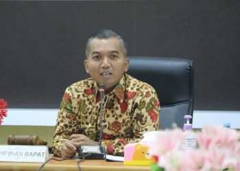 Selesai Proyek, Alat Berat Jangan Parkir Dipinggir Jalan