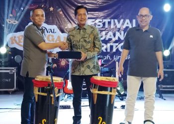 Pj Bupati Membuka Secara Resmi Kegiatan Festival Kauangan Barito FKB Tahun 2024