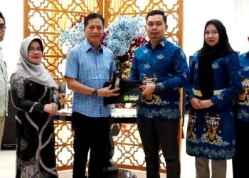 Pj Bupati Didampingi Kepala Dinas Dan Kabid E-Gov Diskominfosandi Menerima Audiensi Dari UMPR