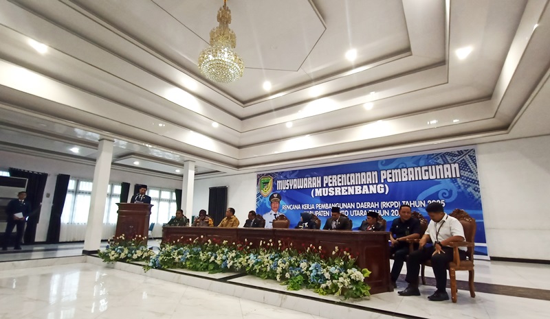 Pj Bupati Membuka Secara Resmi Kegiatan Musrenbang RKPD Kabupaten Barito Utara Tahun 2025