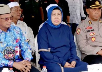 Ketua DPRD Barut Hadiri Pelepasan Jamaah Haji