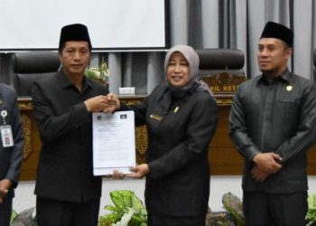 PJ Bupati Barut Hadiri Rapat Paripurna DPRD