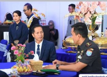 Pj Bupati Barut Hadiri Acara Wisuda Ke XI Politeknik Muara Teweh