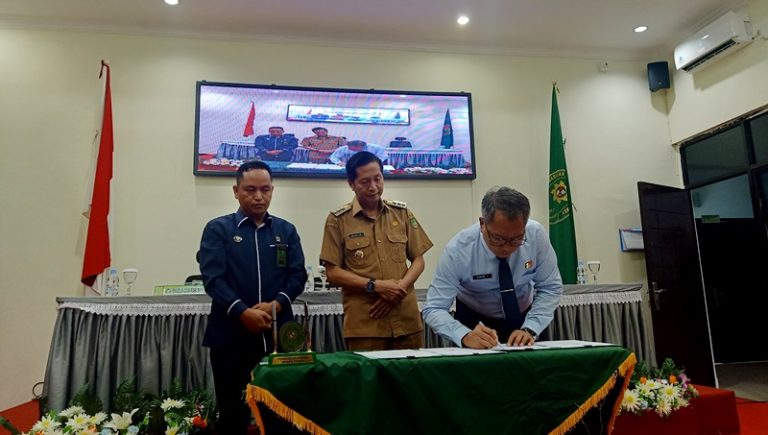 Tingkatkan Perlindungan Hak Perempuan dan Anak Pemkab Teken MoU dengan PA Muara Teweh dan Kajari