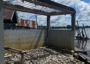 Masjid Nurul Janah Mulai Diperbaiki, Tempat Wudhu Dibongkar Akibat Abrasi