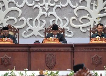 DPRD Kalteng Gelar Rapat Paripurna ke-8 Masa Sidang II Tahun 2025, Bahas Raker dan Pansus Pertambangan