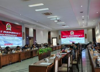 DPRD Kalteng Bahas Raperda Inisiatif Terkait Hak Keuangan dan Administratif Pimpinan dan Anggota DPRD