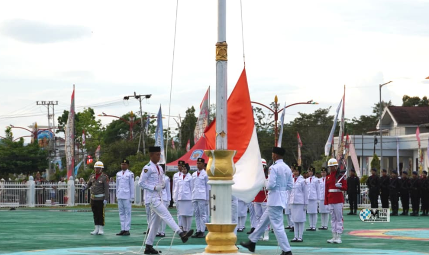 Pemerintah Kabupaten Murung Raya Gelar Upacara Penurunan Bendera HUT Ke-80 RI