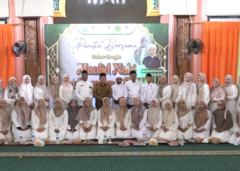 Peringatan Maulid Nabi di Puruk Cahu: Wabup Mura Sampaikan Apresiasi dan Komitmen Pemerintah Daerah