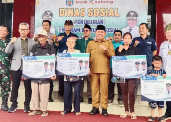 Penyaluran BLT Kartu Hebat di Murung Raya, Realisasi Janji Politik Pilkada 2024