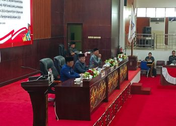 DPRD Mura Tandatangani Keputusan dan Berita Acara Persetujuan Raperda APBD