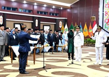 Gubernur Resmi Lantik Shalahuddin-Felix Pimpin Barito Utara 2025–2030