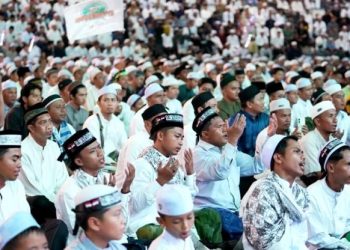 Ribuaan Jamaah Ikuti Barito Utara Bersholawat