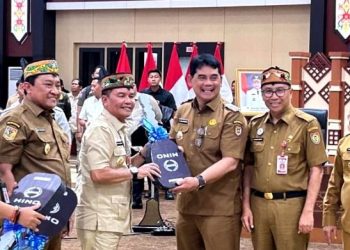 Bupati Shalahuddin Tegaskan Komitmen Maksimalkan PAD Pertambangan pada Rakor se-Kalteng