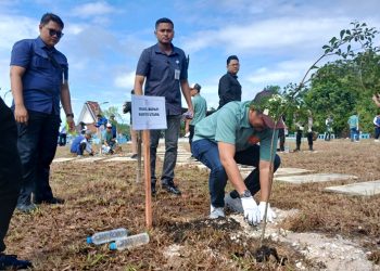 Ajak Masyarakat Sama-Sama Tanam Pohon